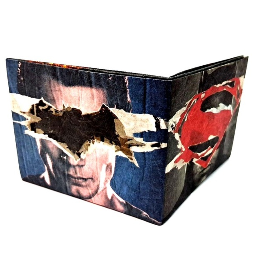 Batman VS Superman Mighty‎ Wallet - Loot Crate EXCLUSIVE DC Comics  NEW